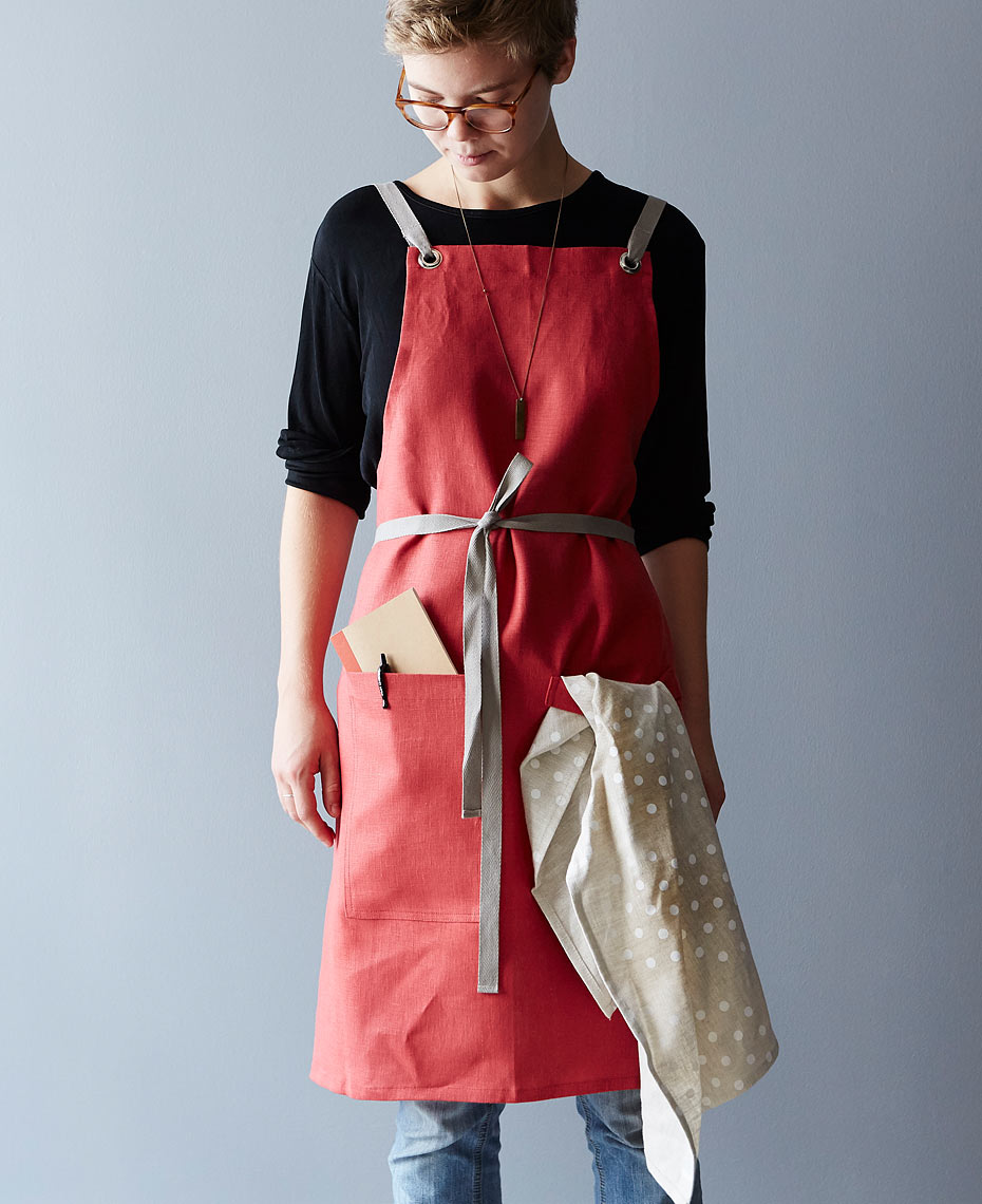 114_studiopatro_crimson-cross-back-kitchen-apron_carousel_shop_mark-weinberg_155